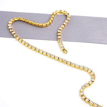 3㎜四角キュービックビーズ・gold 45cm